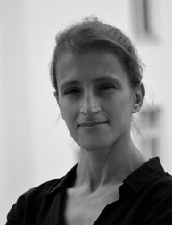 Yasemin Geldi